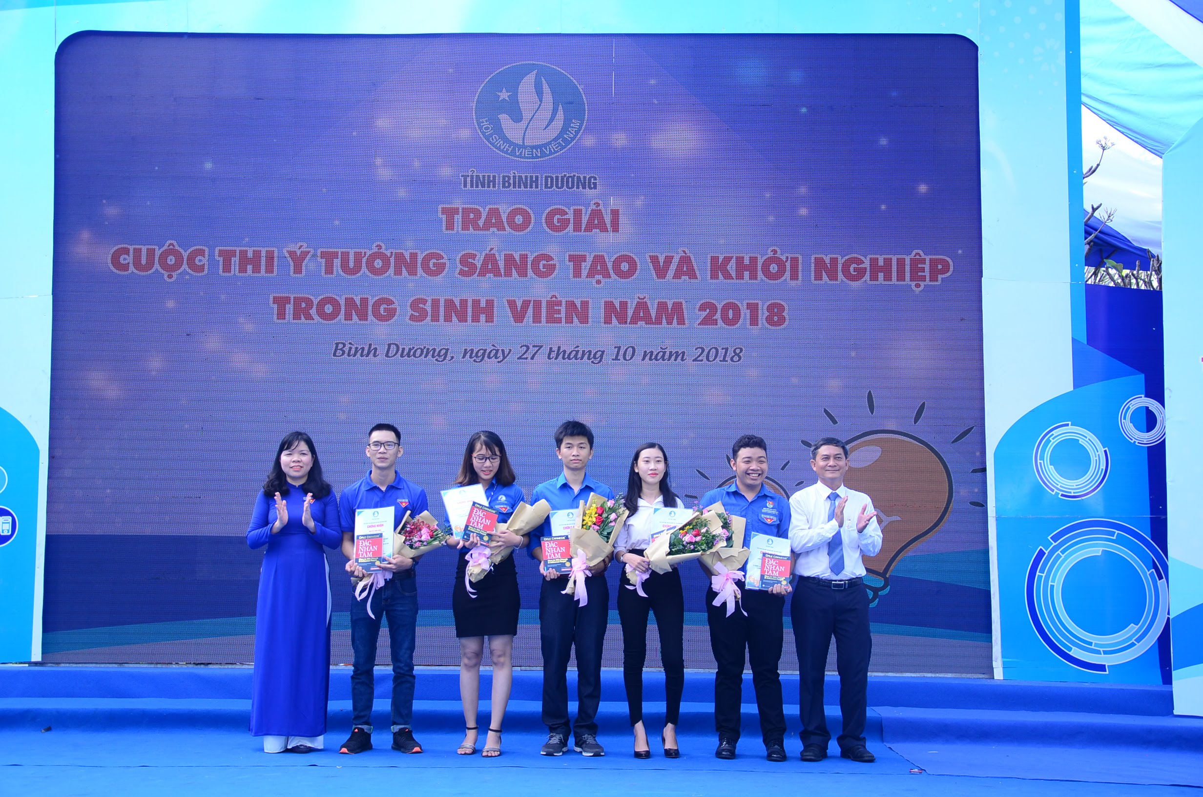 Sinh viên Đại học Thủ Dầu Một đạt giải Nhất Cuộc thi “Ý tưởng sáng tạo và khởi nghiệp trong sinh viên tỉnh Bình Dương” năm 2018